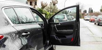 automobile sportello auto